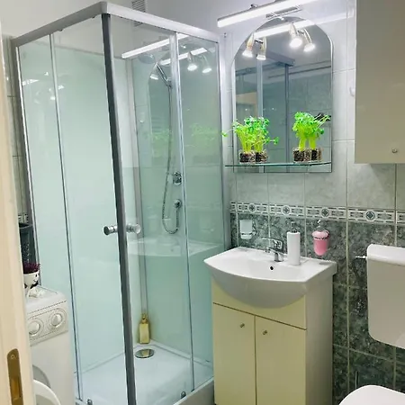 Apartment S&s Studio At Ground Floor Town !!! Parcare La Locatie !! Timisoara